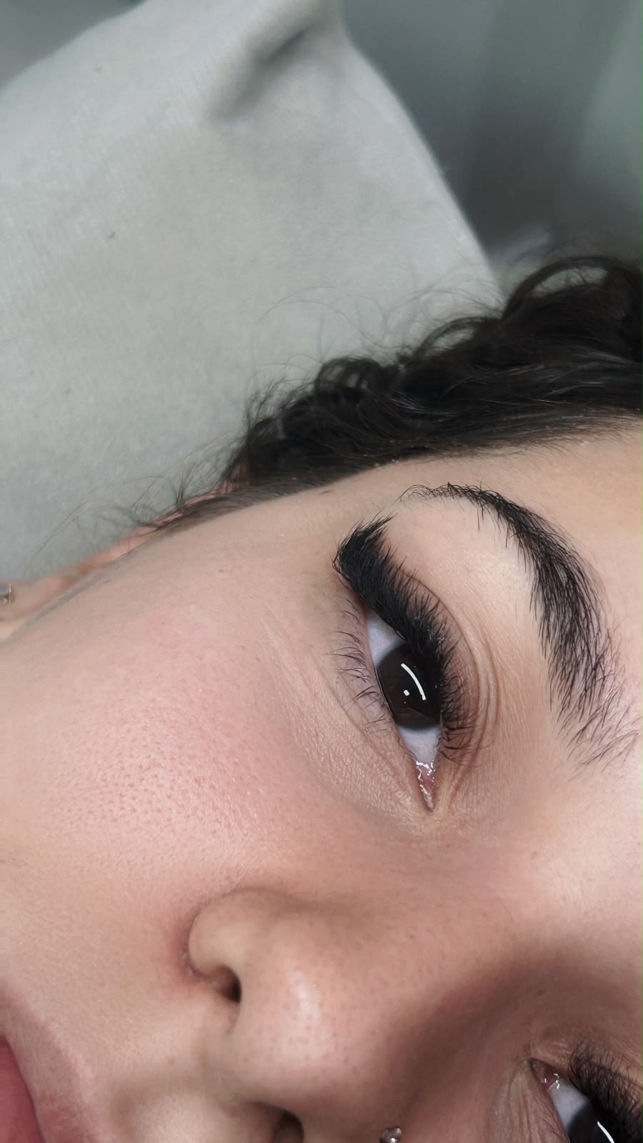 Resultado de lash design em olhos castanhos